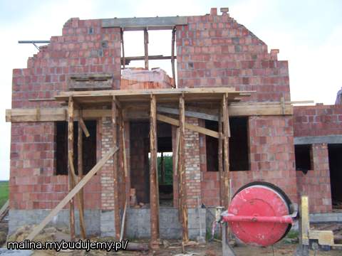 widok z przodu domku