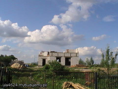 tAK WYGLĄDAMY Z DALEKA(NA RAZIE!!!)