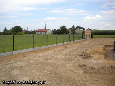 Ogrodzenie na ukończeniu