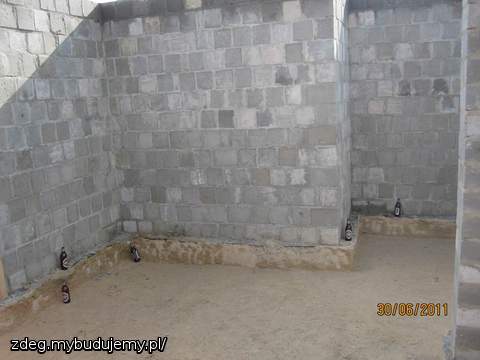 Przy ciężkiej pracy pragnienie jest bardzo duże :-)