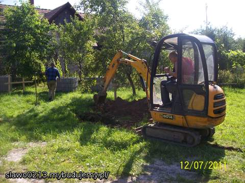 Pierwszy kawałek ławicy wykopany