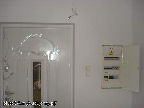 Korytarz - wyjście z domu - po malowaniu