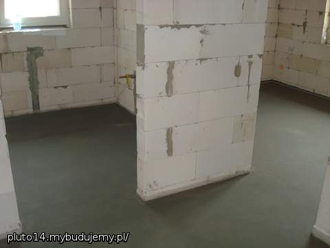 Podłoga - holl, łazienka, pokój