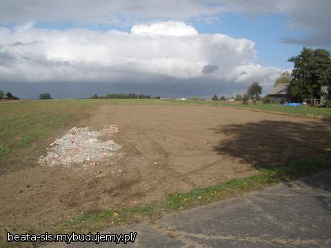 A to pierwsze próby utwardzenia wjazdu