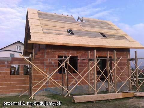 przed zamontowaniem dachowki