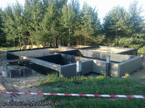 Izolowanie fundamentów