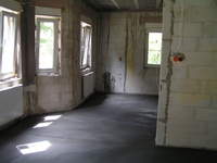 Posadzka w jadalni i kuchni