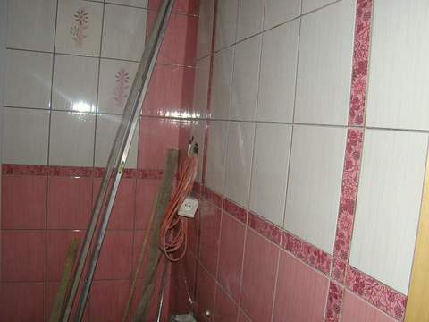 A tutaj płytki na ścianie :)