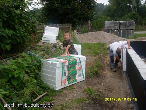 synek z tatusiem na budowie