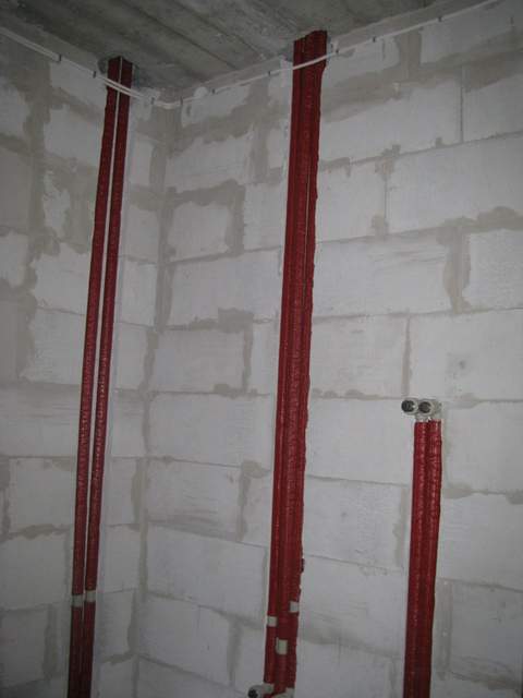 ściana pomieszczenia gospodarczego