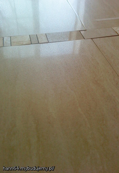 Wybraliśmy płytki do holu i kuchni. To milo forum Ceramiki-Gres z Końskich.