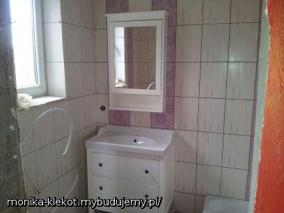 pierwsza szafka w lazience