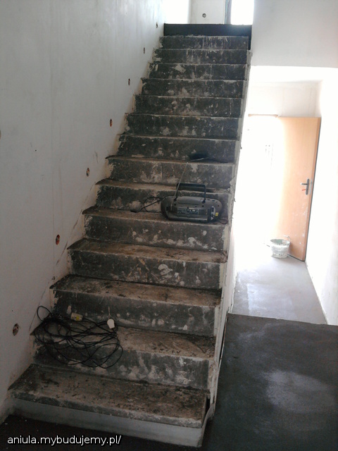 Wejście na poddasze.