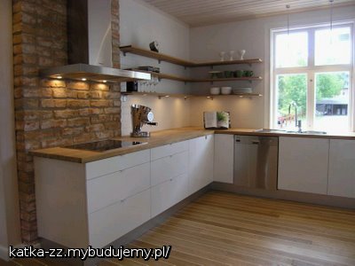 dokładnie taką chcę kuchnię :* połączenie cegly i drewna z nowoczesnym wzornictwem