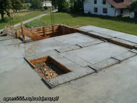 nareszcie strop zalany.