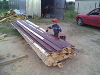 Mały pomocnik przy impregnacji desek