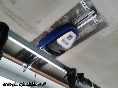 Brama Wiśniowskiego jak na razie robi bardzo dobre wrażenie.