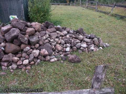 To produkt uboczny kopania stawu choć bardzo przydatny w dalszych działaniach.