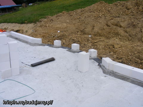 Chudziak + początek murów