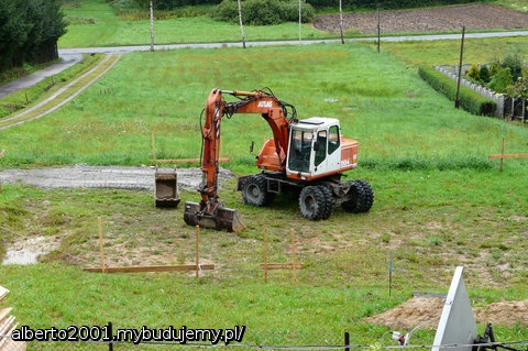 POJAWIŁA SIĘ KOPARKA...ODLICZAMY GODZINY DO PIERWSZYCH WYKOPÓW...