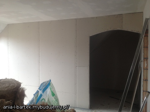 Ścianka między garderobą, a naszą sypialnia
