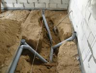 rozprowadzanie rur kanalizacyjnych