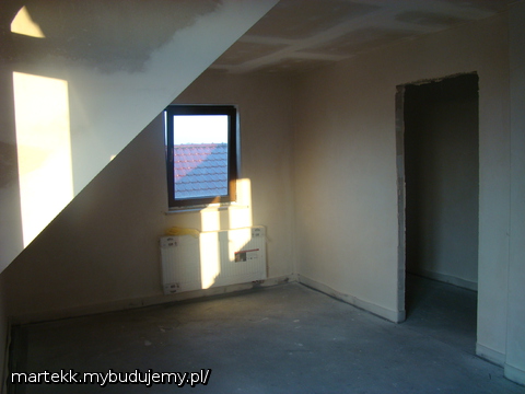 sypialnia z małą garderobą