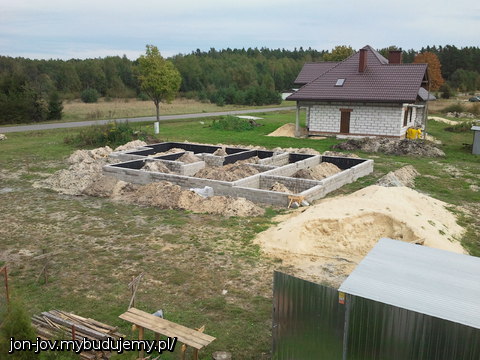 z perspektywy dachu garażu sąsiada