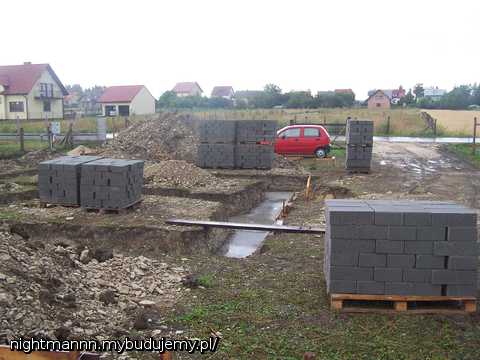 Zalane i podlane. Oberwanie chmury w godzinę po robocie.