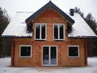 okienka od strony ulicy (północny zachód)