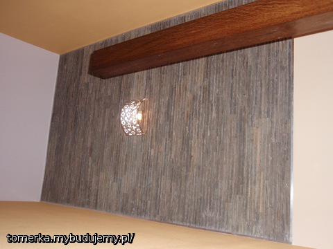 Kamienna sciana na klatce schodowej-sam MĄŻ wykładał