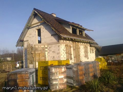 To już koniec ..............na ten rok -  zamykamy okna deskami.