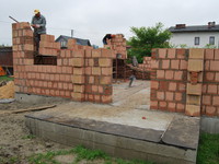 Ściany 7:00....14:00 !! 1000szt. pustaków zużyli, reszty pustaków nie dowieźli :D