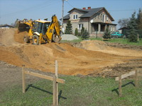 I wjechała kopara...