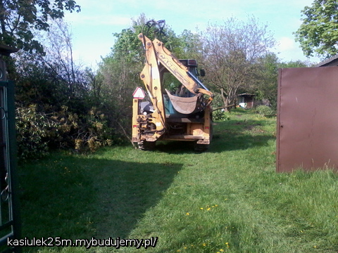 przyjechała koparka i nie ma już odwrotu:)