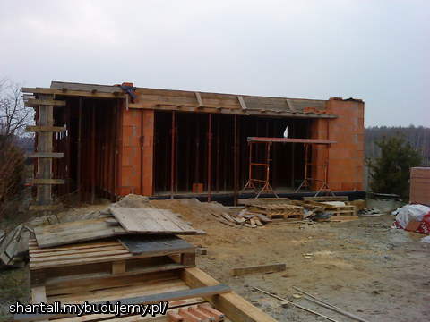 Szalunki strop i słupy