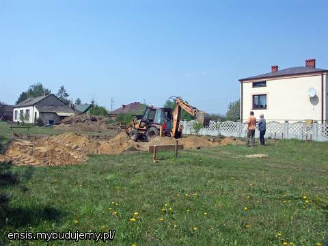 2009.04.30_11-45
kopanie fundamentów