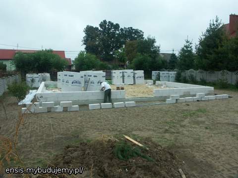 2009.09.14_09-35
murowanie ścian nośnych