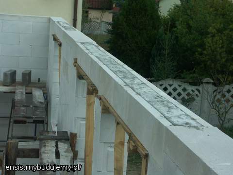 2009.10.03_10-11
zalane nadproża