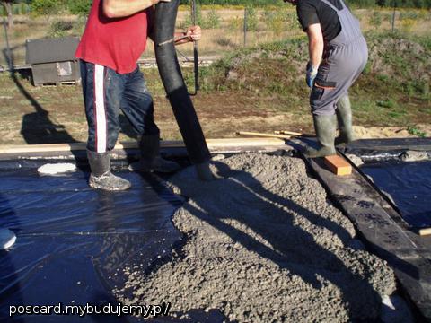 pod ścianki działowe poszły belki i wreszcie chudziak
