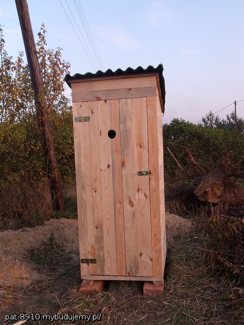 Póki co jedyny kompletny budynek na działce, Teściuszek się postarał :P