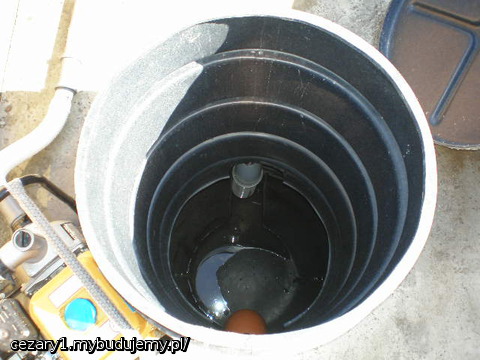 osadnik wstępny - pierwsza komora z pomarańczowym dopływem fi 160 mm