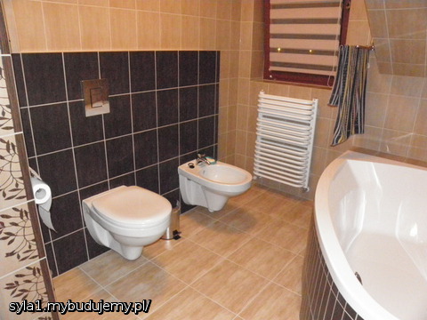 łazienka na górze - jeszcze bez wyposażenia