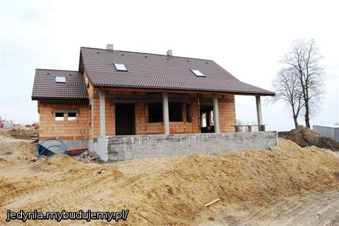 Coraz więcej światła w domu.