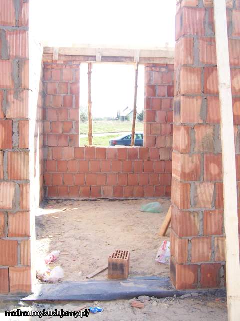 kuchnia (poszerzona wg zmian w projekcie), okno też mamy poszerzone