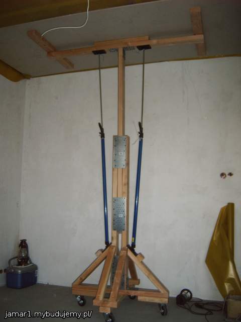 urzadzenie do samodzielnego montazu regipsow wlasnej konstrukcji dzieki ktorej zaoszczedzilem czas i pieniadze bo wszystko robilem sam w tej chwili krazy po sasiadach i wszyscy tez sa zadowoleni