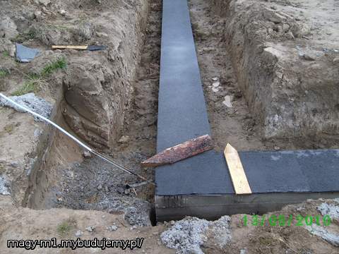 ZABEZPIECZANIE ŁAW POD STAJNIĘ