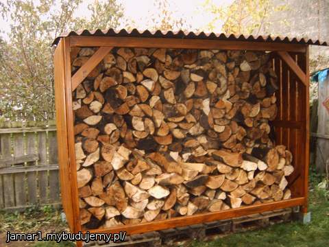 i drewno do komika juz moze czekac do zimy