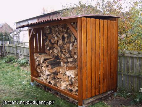 ale napewno bede palil wczesniej bo mam w moim komiku taka opcje ze moge latem palic i tylko wtedy podgrzewa wode w pogrzewaczu i nie musi pracowc kociol gazowy