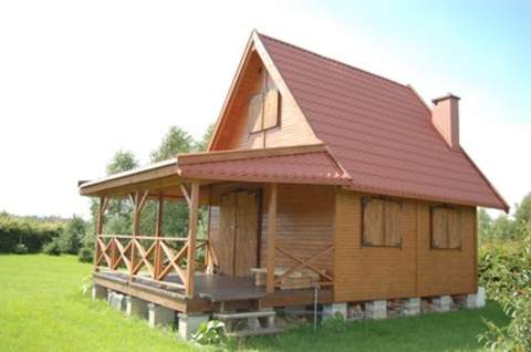 Domek drewniany